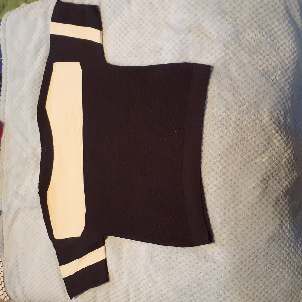 Truscott short sleeve sweater